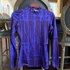 Under armor Fleece shirt